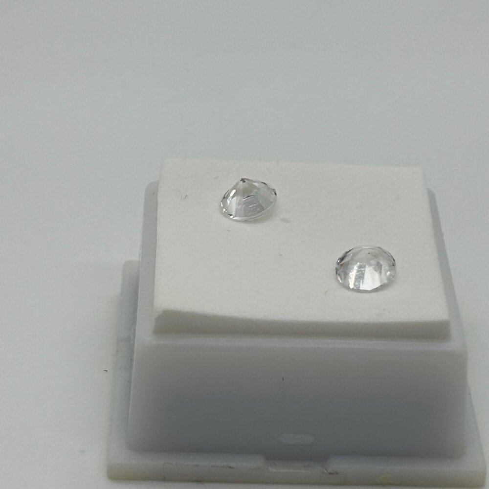Lab Created White Sapphire Round Cut 6.5mm 2.50 CTW Gemstones For Jewelry Making - Picture 6 of 11